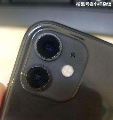 iPhone进灰的后果及解决方法（探讨iPhone进灰对设备和用户的影响及应对策略）