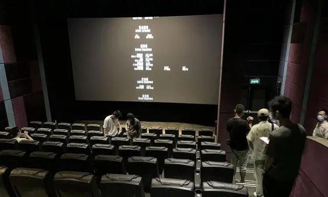 探寻XXX电影院的魅力（走进XXX电影院，发现独一无二的观影体验）