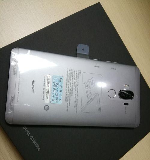 华为P10用户体验报告（出色拍照、流畅操作，华为P10引领手机新潮流）