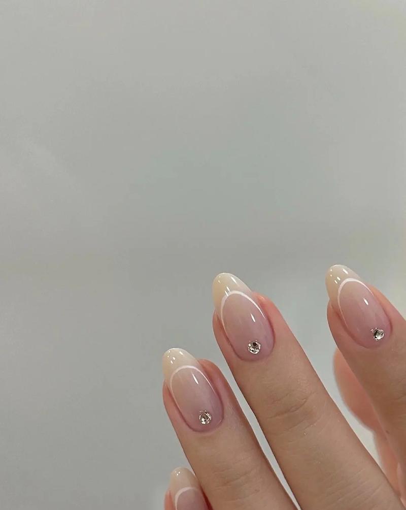 用华为手机调色教程拍摄美甲（利用华为手机拍摄并调色出令人惊艳的美甲照片）