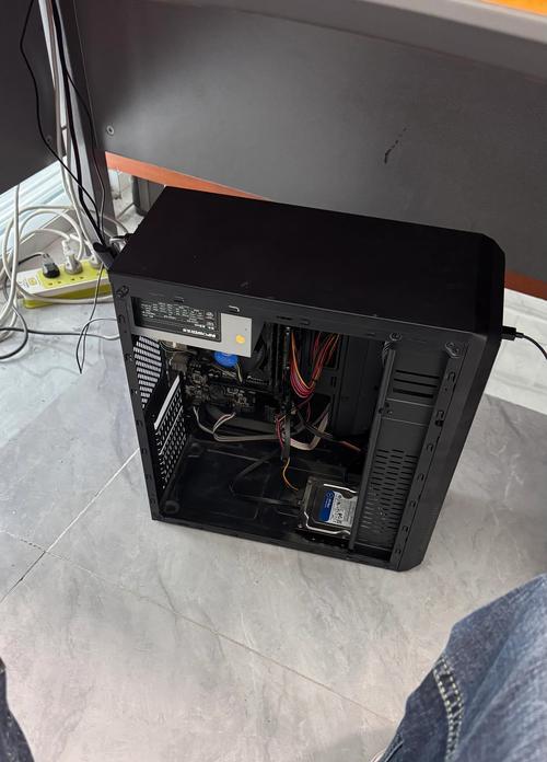 电脑无法开机怎么办？换硬盘或许能解决问题（硬盘故障导致电脑无法启动，换硬盘是否可行？）